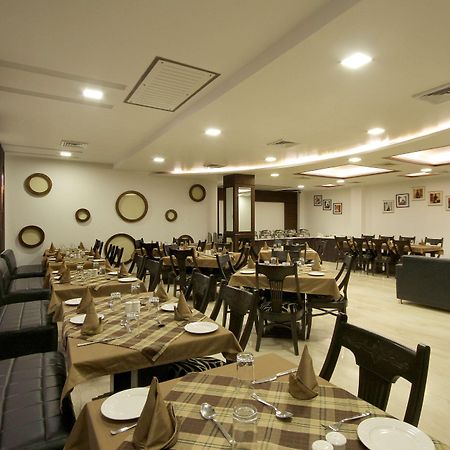 Hotel Katra à Katra  Extérieur photo