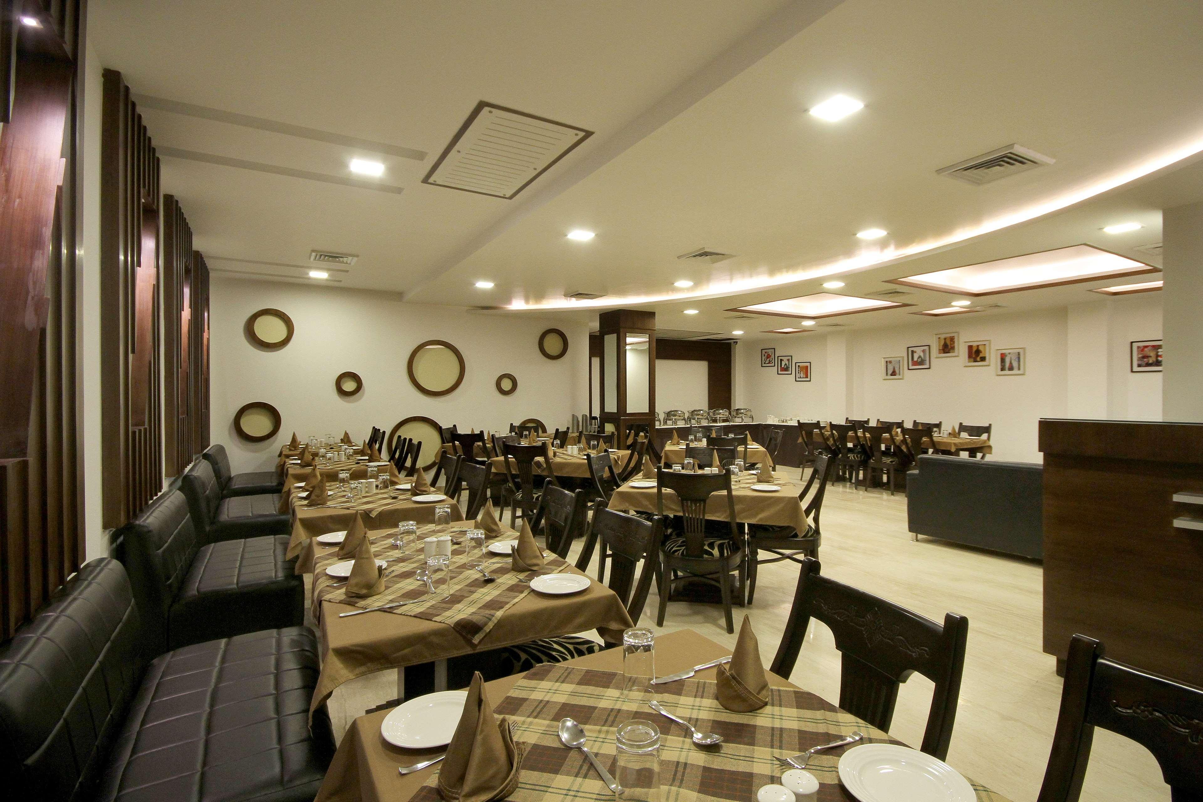 Hotel Katra à Katra  Extérieur photo